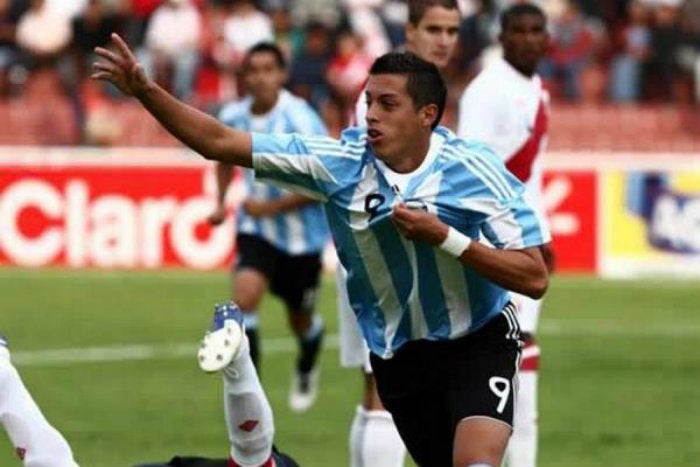 El Mellizo en juego con Argentina