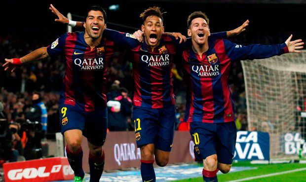 Neymar, Suárez y Messi celebran un gol