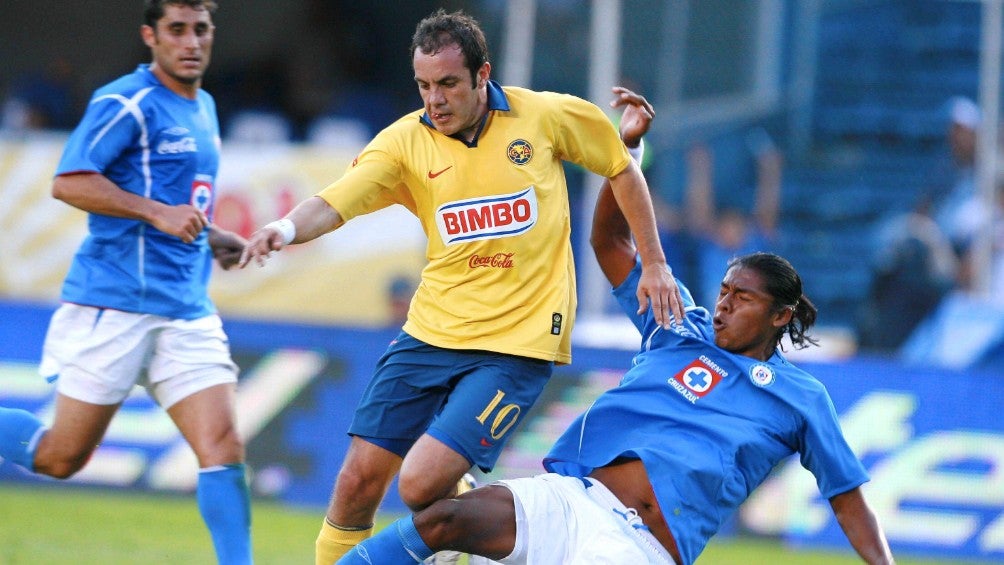 Joel Huiqui en un Clásico Joven