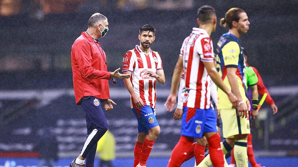 Oribe Peralta el el Clásico contra América