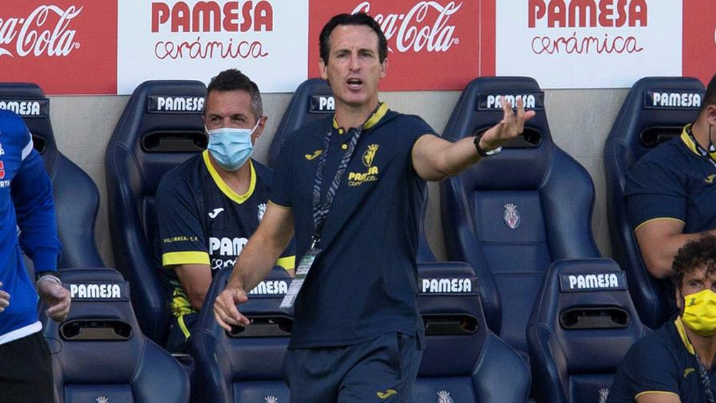 Unai Emery dirige las acciones del Submarino Amarillo