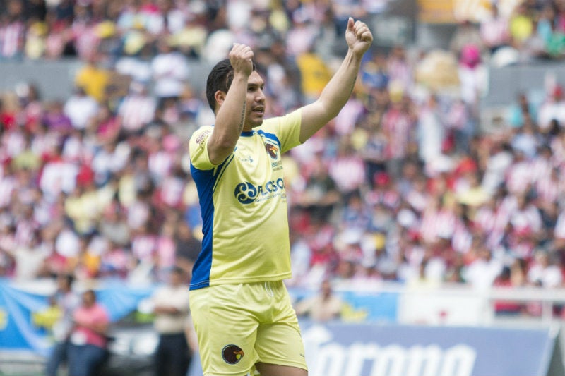 Salvador Cabañas jugando con América