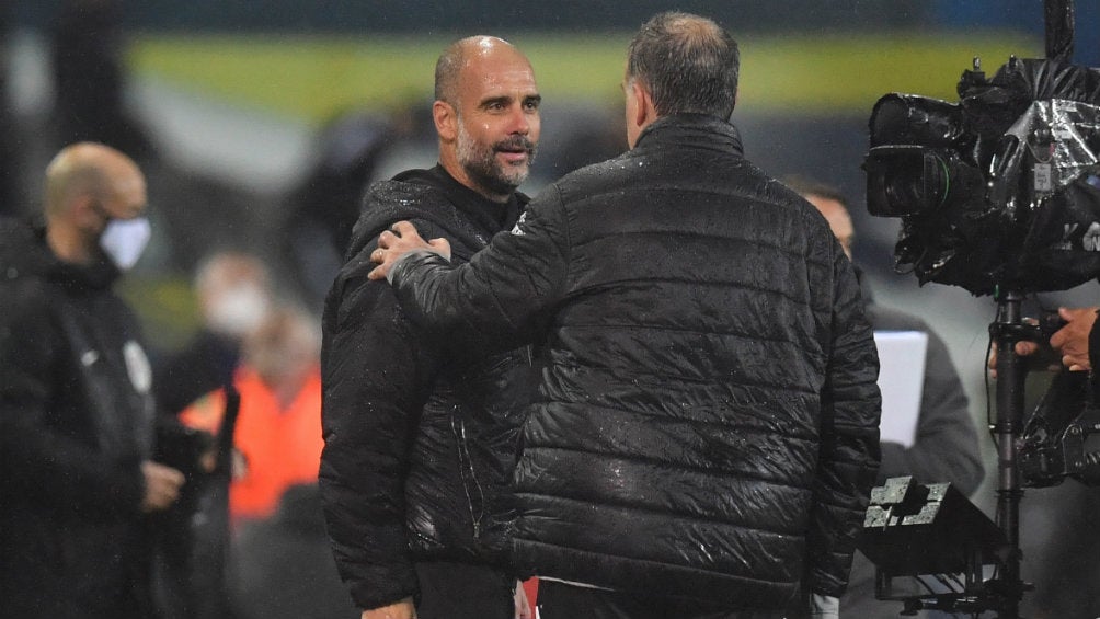 Premier League: Bielsa y Guardiola se fundieron en abrazo tras empate del Leeds y el City