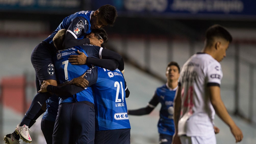 Rayados festeja una anotación 