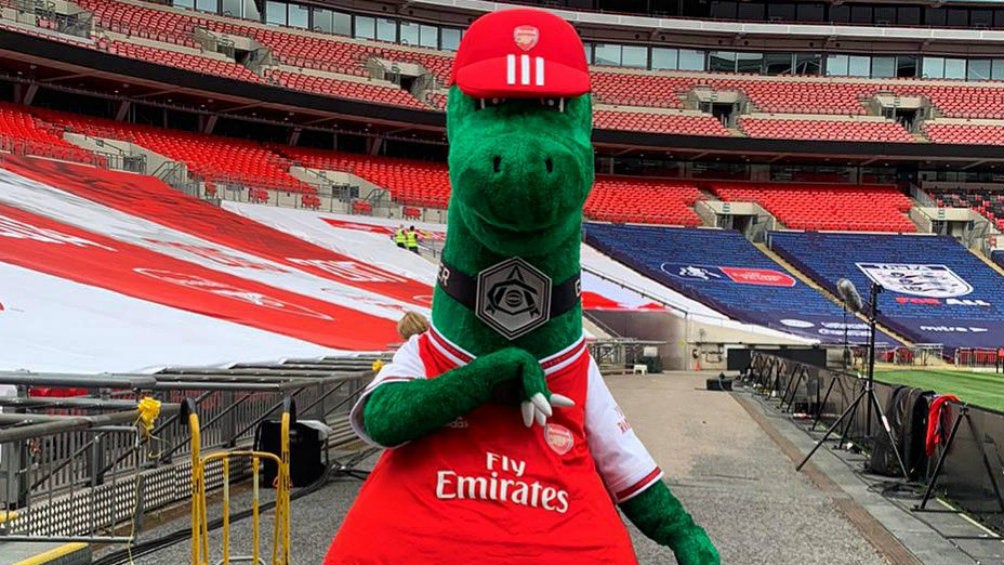 Arsenal: Gunnersaurus fue despedido por crisis económica