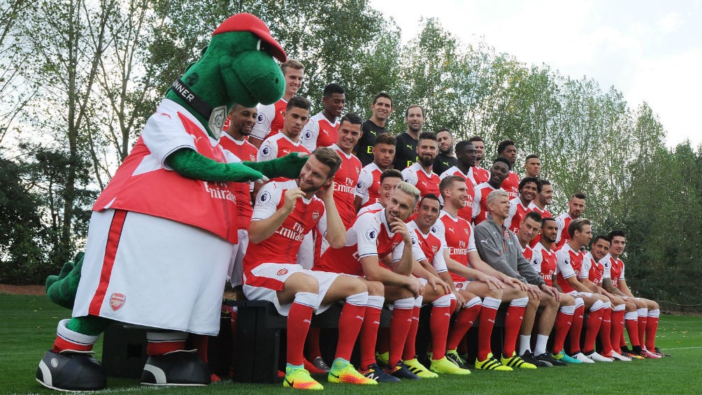 Gunnersaurus en foto oficial