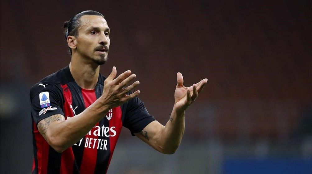 Ibrahimovic en un partido con el AC Milan