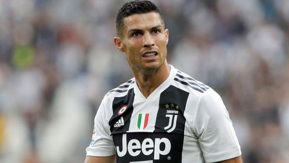 Cristiano Ronaldo durante un duelo con la Juventus 