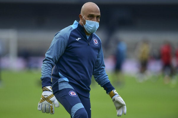 Óscar Pérez, entrenador de porteros de Cruz Azul