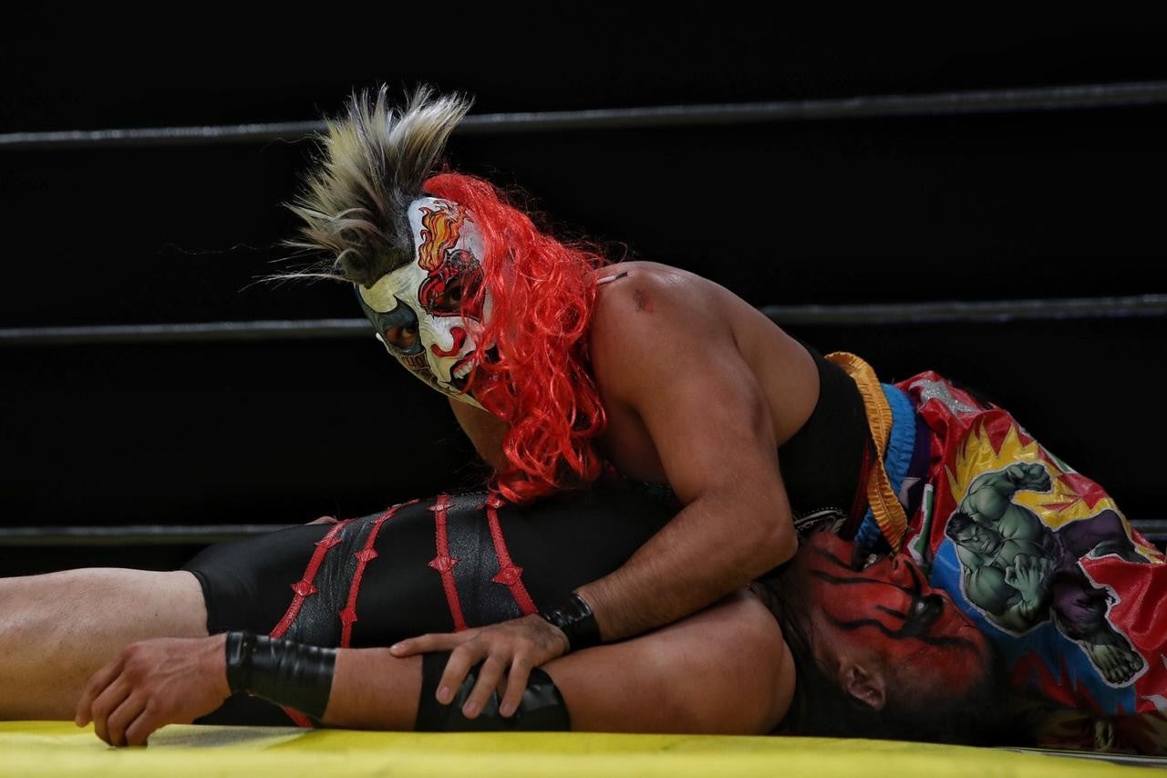 Psycho Clown y Texano Jr. cayeron en las AutoLuchas