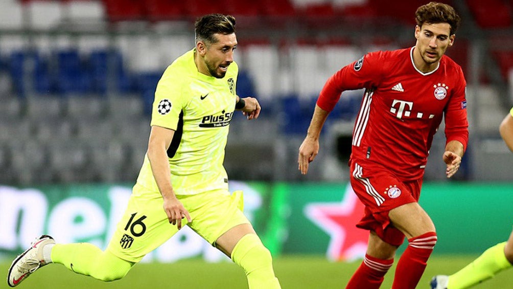 Héctor Herrera durante el duelo ante el Bayern Munich 