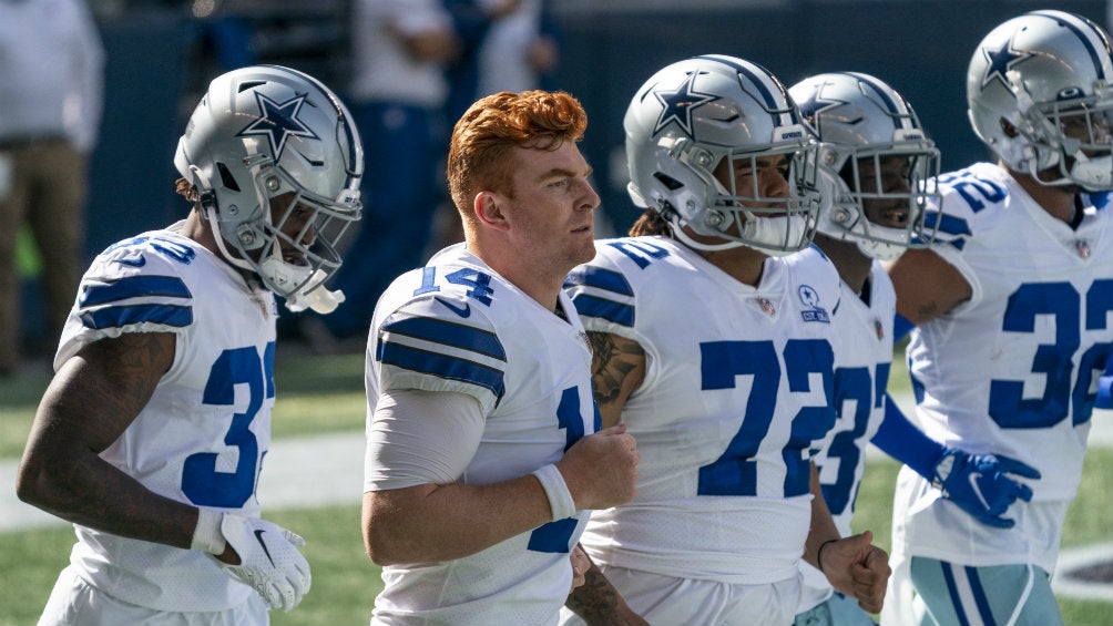 Cowboys de Dallas en entrenamiento