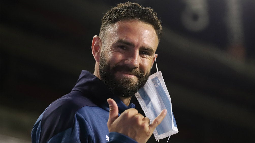 Rayados: Miguel Layún cumplió deseo a aficionado del América