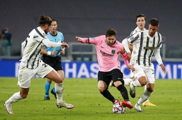 Messi en acción ante la Juventus