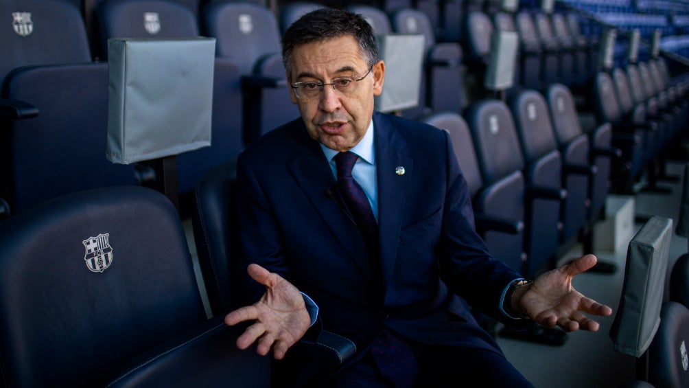 Josep Maria Bartomeu durante una entrevista en Camp Nou 