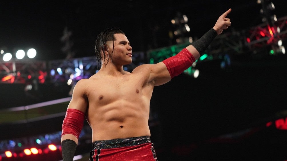 Humberto Carrillo, superestrella de la WWE