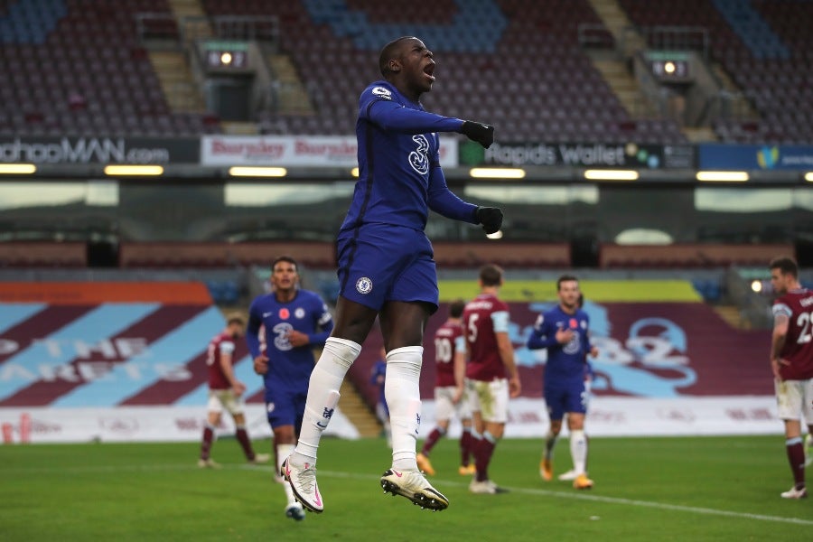 Kurt Zouma luego de anotar gol para aumentar la ventaja del Chelsea