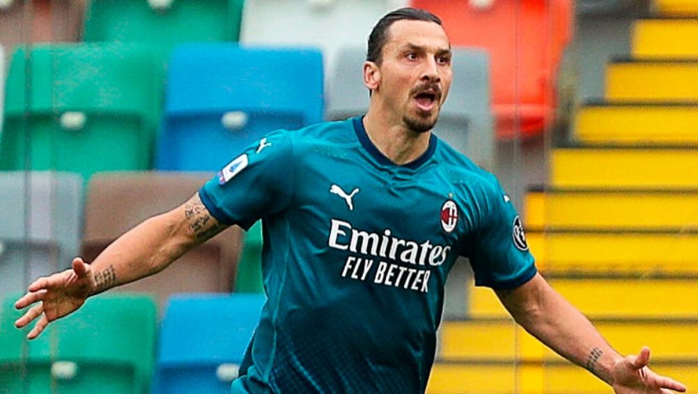 Zlatan Ibrahimovic luego de anotar gol frente al Udinese