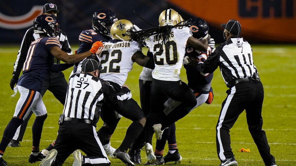 Pelea entre Bears y Saints