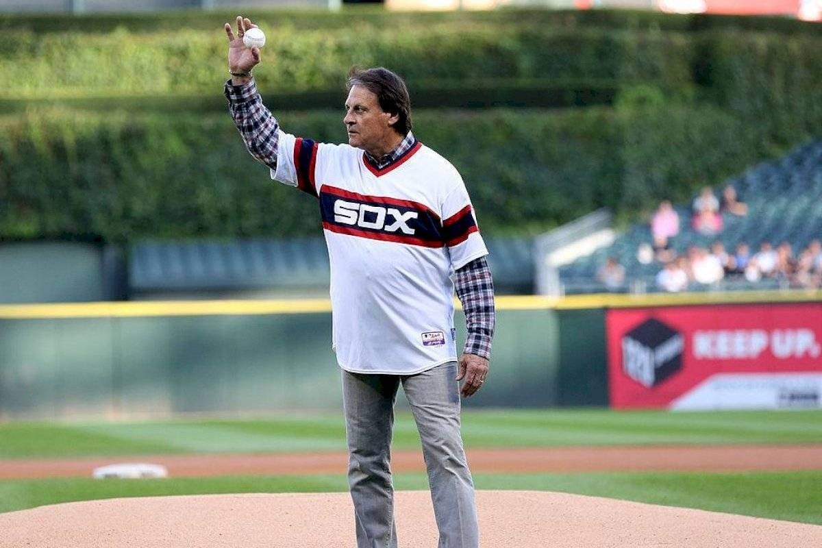 Tony La Russa previo al inicio de un partido de los Medias Blancas