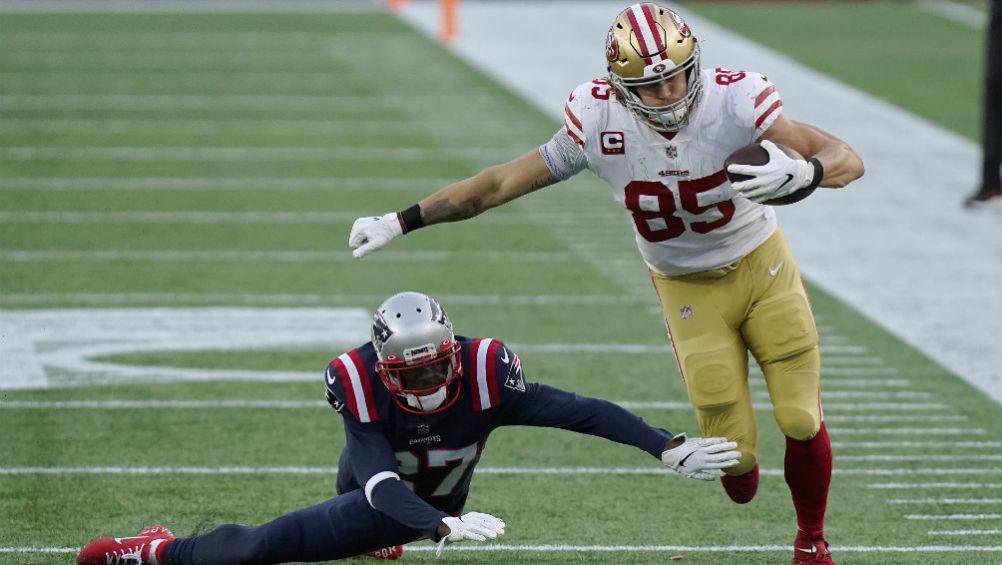 George Kittle en acción con San Francisco