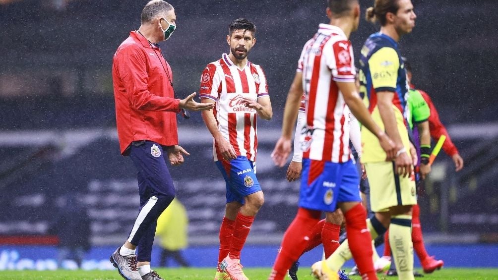 Oribe Peralta en el Clásico Nacional