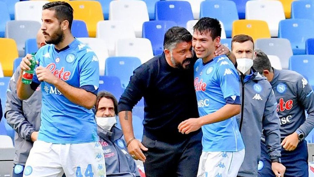 Gattuso y Lozano en un partido del Napoli 