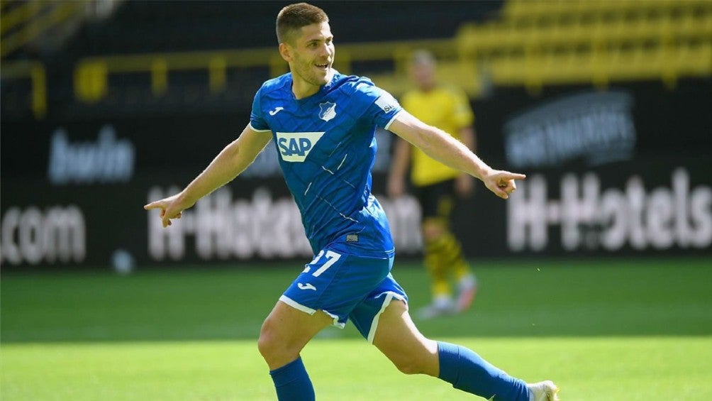 Andrej Kramaric celebrando un gol con el Hoffenheim