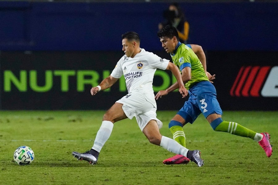 Javier Hernández en el partido con el LA Galaxy