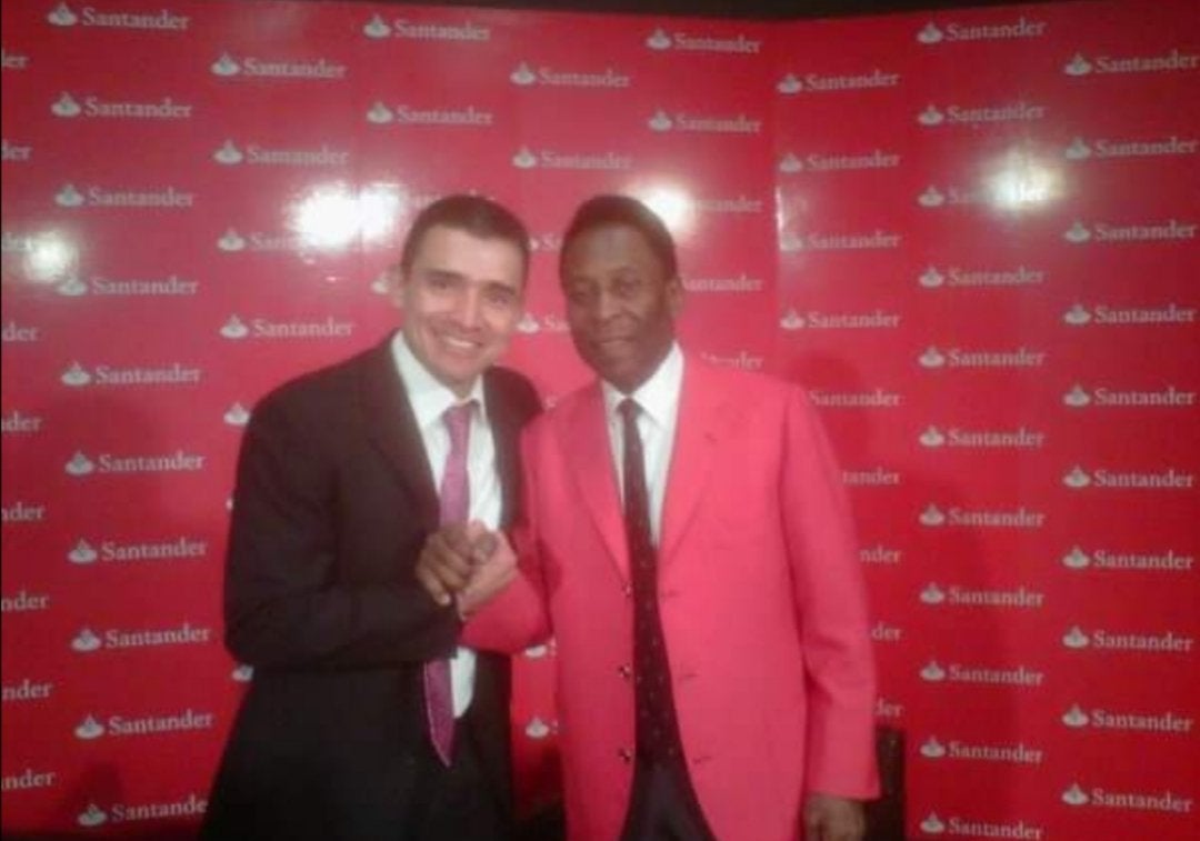 Gerardo Melín con el exfutbolista Pelé