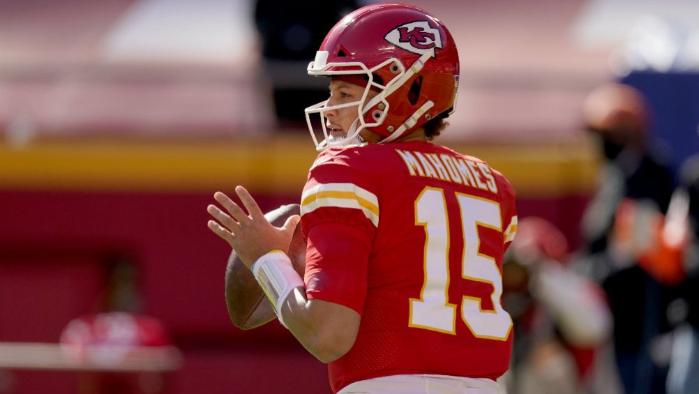 Patrick Mahomes en acción con Chiefs