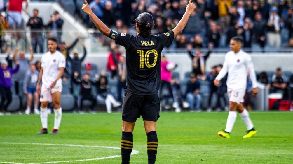 Carlos Vela en partido con LAFC 