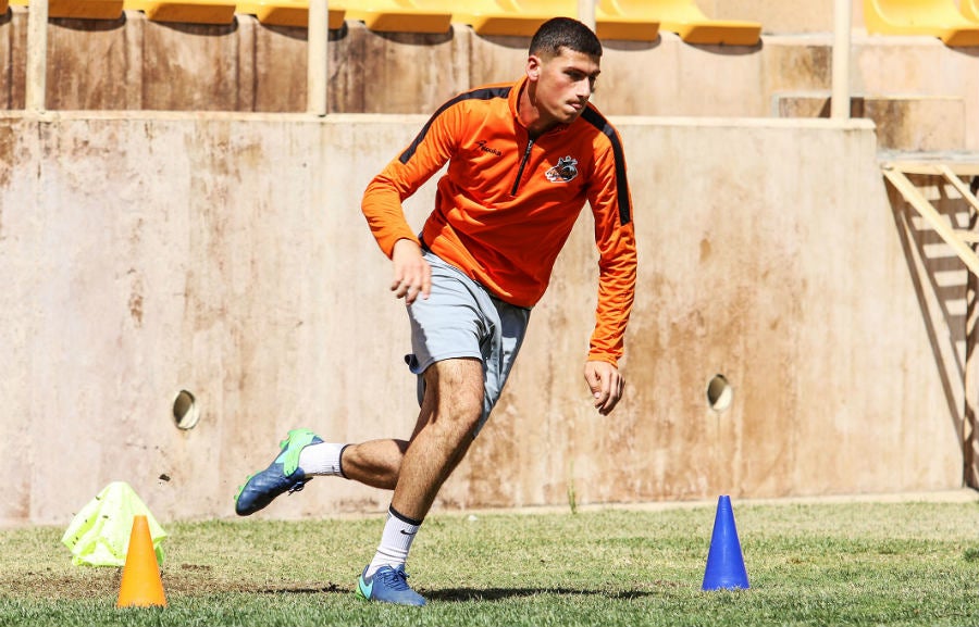 Yohan Zetuna en práctica con Alebrijes