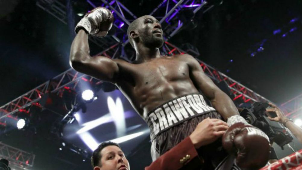 Terence Crawford celebra una victoria