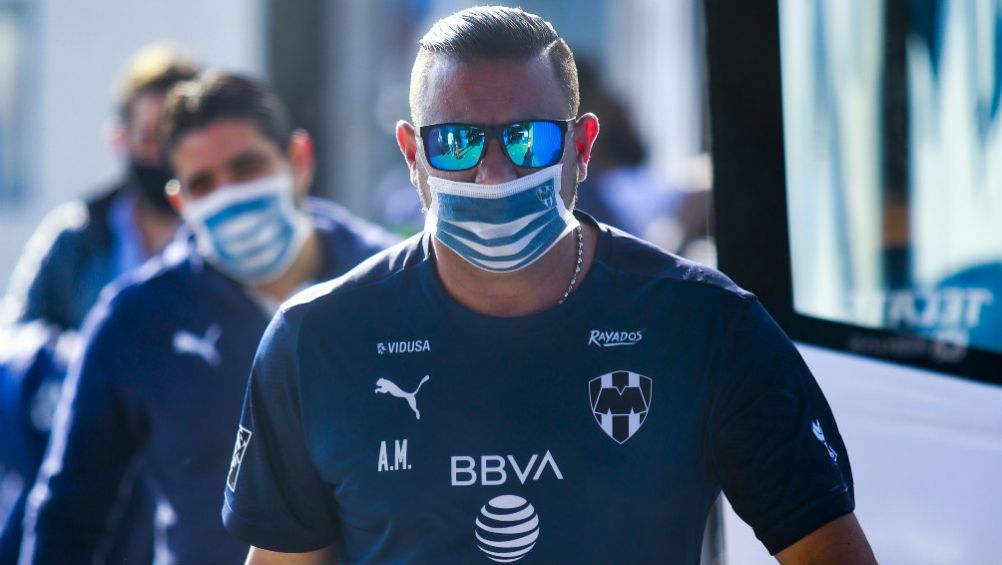 Turco Mohamed, técnico de Rayados