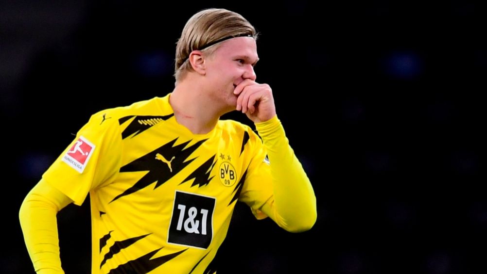 Haaland luego de anotar gol con el Borussia Dortmund