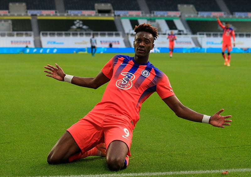 Tammy Abraham celebra su gol ante Newcastle