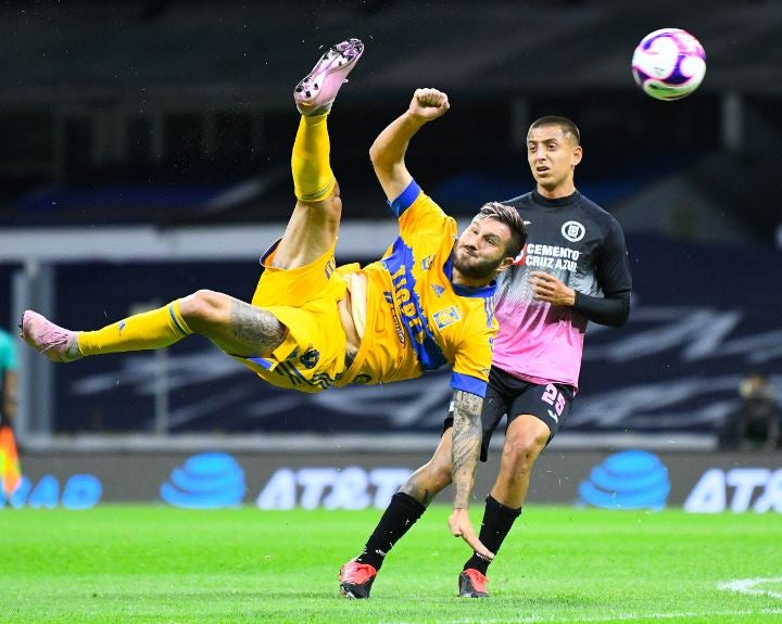 Gignac remata a puerta en contra de La Máquina