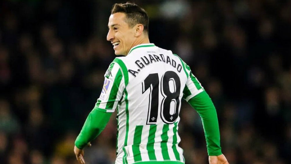 Andrés Guardado: Convocado por el Betis para duelo ante Athletic de Bilbao