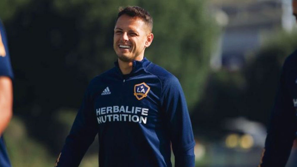 Chicharito Hernández en un entrenamiento del LA Galaxy