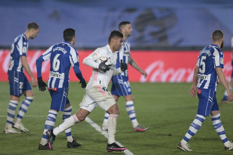 Real Madrid vs Alvés en partido