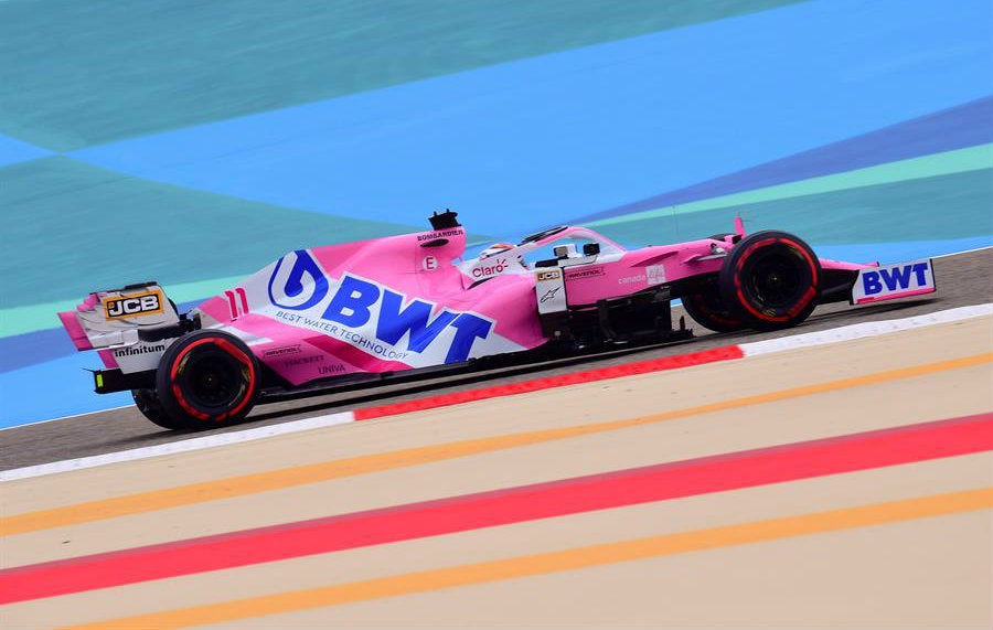 Checo Pérez en el circuito de Sakhir