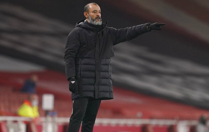 Nuno Espírito Santo durante el juego ante Arsenal