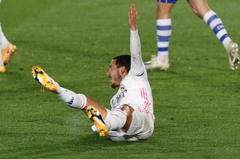 Eden Hazard se lesiona en juego de Alavés