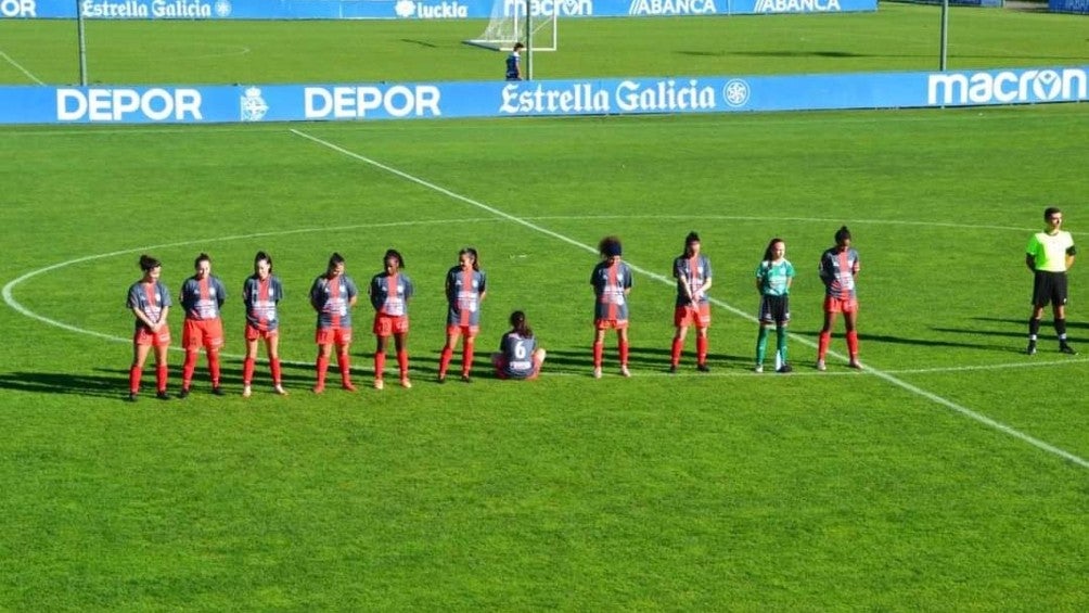 Paula Dapena en el homenaje a Diego Maradona