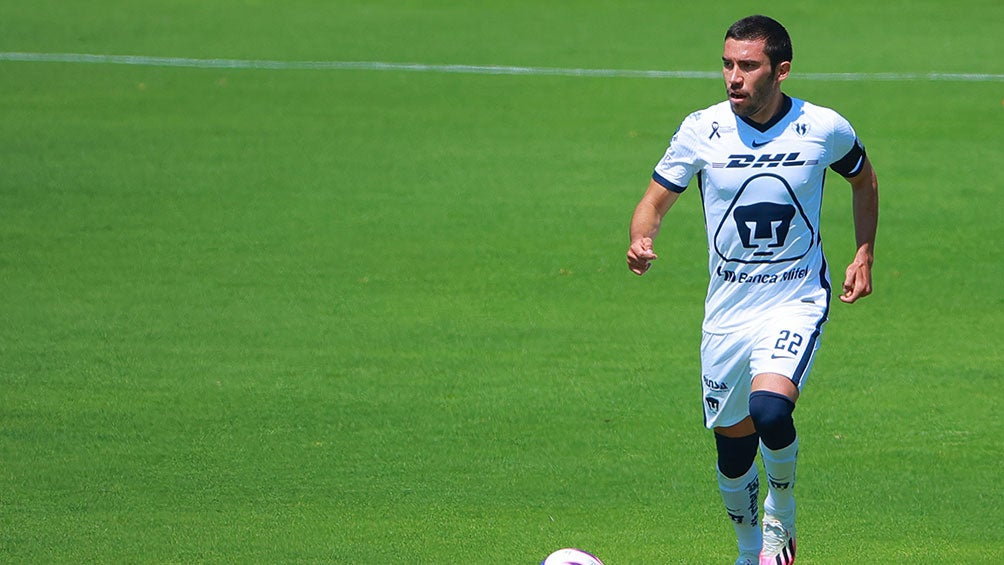 Juan Pablo Vigón en partido con Pumas