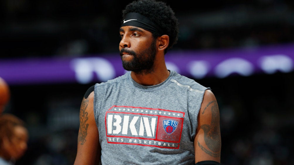 Kyrie Irving previo a un partido