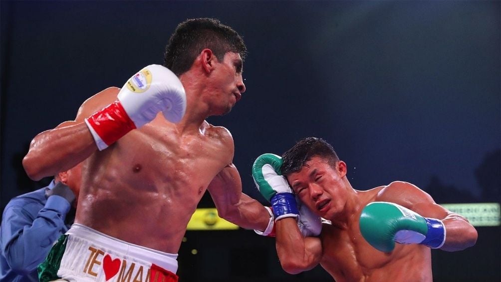 Rey Vargas en su última pelea ante Tomoki Tamada