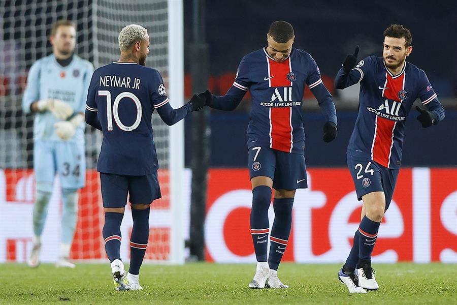 Kylian Mbappé festeja su penalti