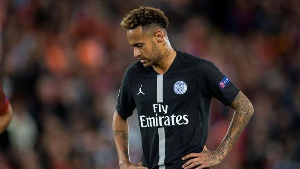 Neymar en un partido con el PSG 